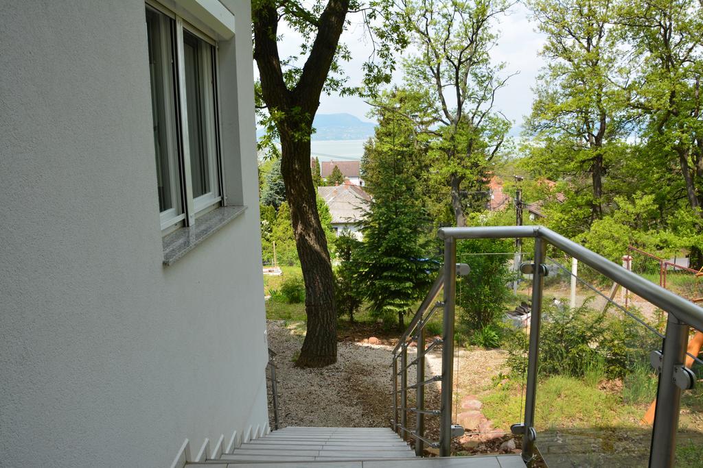 Hilltop Apartments Fonyod Exterior photo